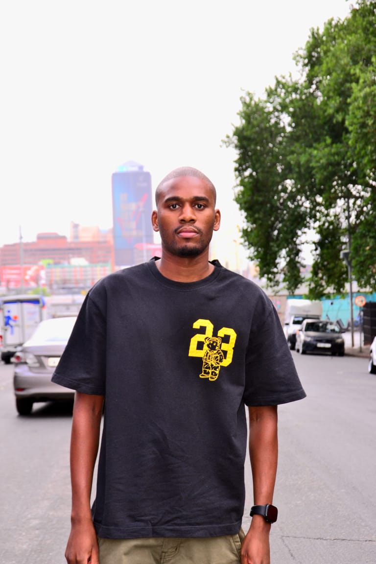 DJ 1